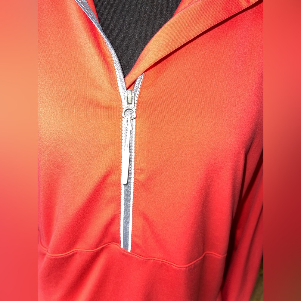 Athleta Vibrant Red Quarter Zip Pullover Hoodie Size M Lightweight Activewear - Picture 2 of 5